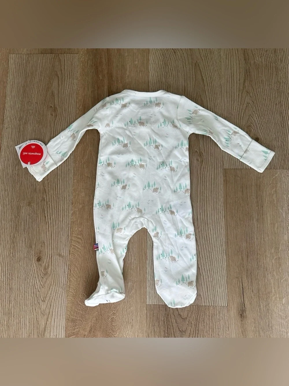 Babe In The Woods Magnetic Footie